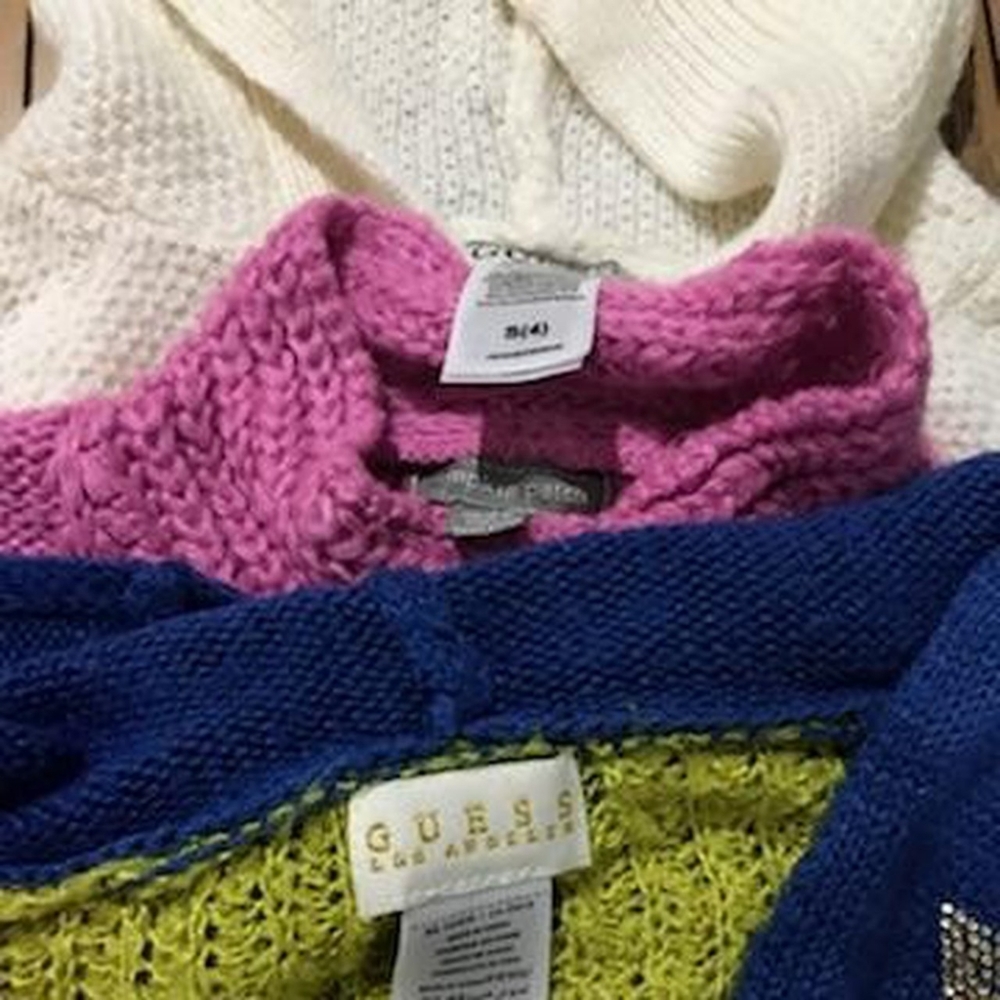 Sweaters - Picture 3 of 4